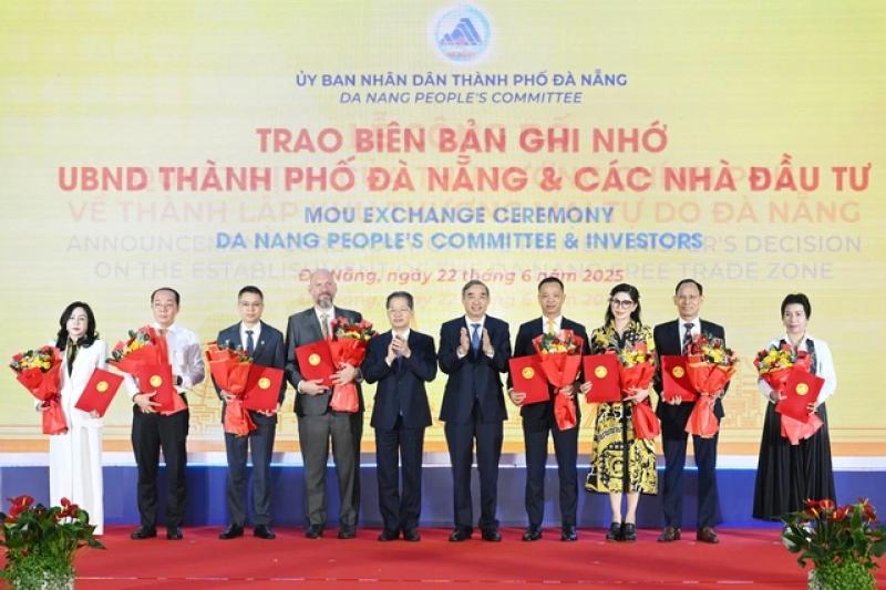 Nghiên cứu mở rộng Khu thương mại tự do Đà Nẵng khi nhập tỉnh Quảng Nam - Ảnh 2.