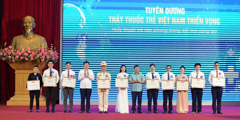 Thầy thuốc trẻ Việt Nam xung kích trong kỷ nguyên số và khát vọng hùng cường - Ảnh 6.