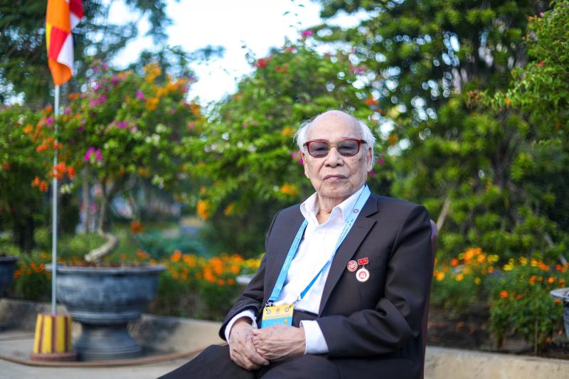 Ngày cuối chiêm bái xá lợi Phật ở chùa Thanh Tâm: 'Là hạnh phúc trong đời'- Ảnh 4. Ngày cuối chiêm bái xá lợi Phật ở chùa Thanh Tâm: 'Là hạnh phúc trong đời'- Ảnh 4.