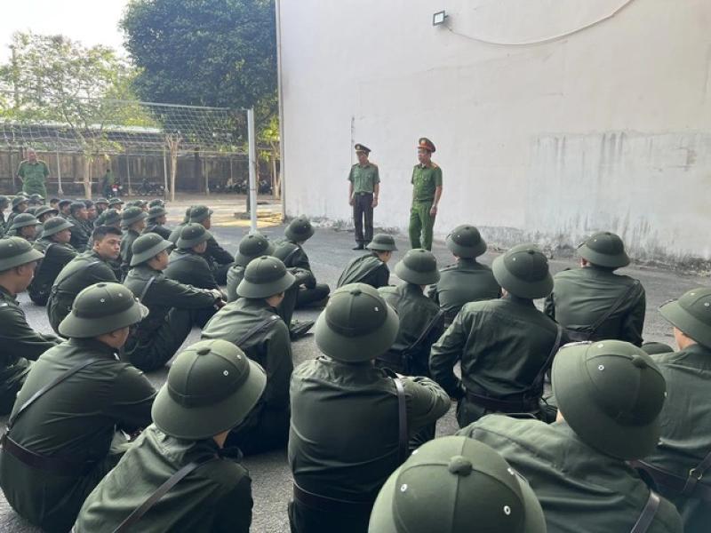 Mới đi nghĩa vụ quân sự có được sử dụng điện thoại không?- Ảnh 3. Mới đi nghĩa vụ quân sự có được sử dụng điện thoại không?- Ảnh 3.