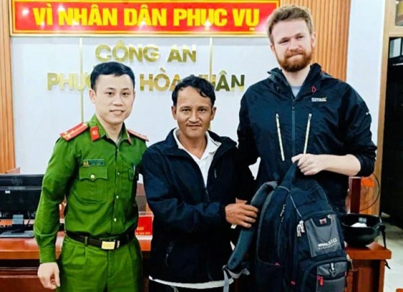 Du khách nước ngòai trải nghiệm bất ngờ ở Đà Nẵng và những kỷ niệm đáng nhớ - Ảnh 5.