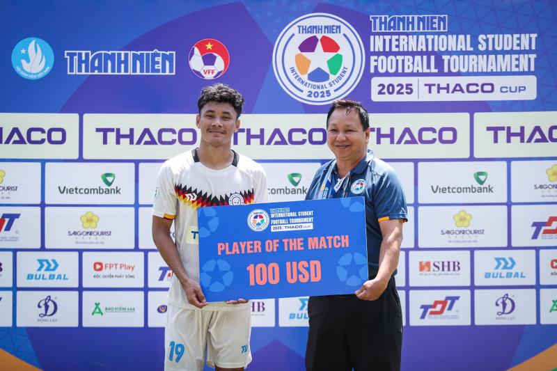 Đội bóng Campuchia lội nước ngược ngoạn mục, thắng không tưởng trước đại diện của Malaysia- Ảnh 6. Đội bóng Campuchia lội nước ngược ngoạn mục, thắng không tưởng trước đại diện của Malaysia- Ảnh 6.