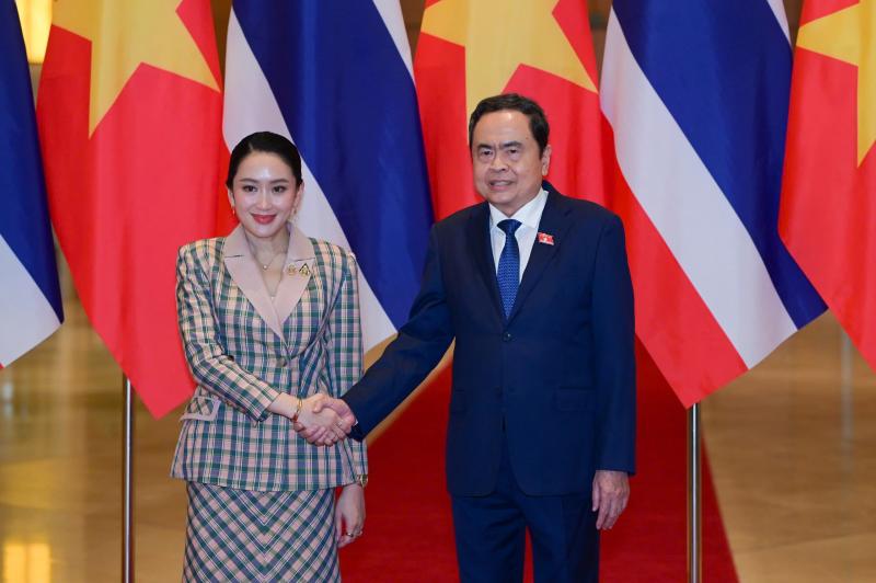 Việt Nam và Thái Lan hướng tới mục tiêu thương mại 25 tỉ USD - Ảnh 1. Việt Nam và Thái Lan hướng tới mục tiêu thương mại 25 tỉ USD - Ảnh 1.
