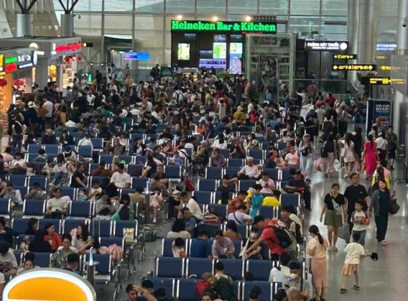 Công an Đà Nẵng khẩn trương ứng phó bão số 1 với biện pháp an toàn - Ảnh 1. Công an Đà Nẵng khẩn trương ứng phó bão số 1 với biện pháp an toàn - Ảnh 1.