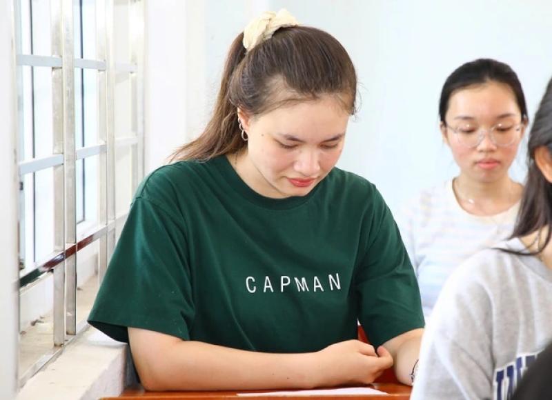 Nữ sinh Việt - Hà Lan tự tin bước vào kỳ thi tốt nghiệp THPT 2025 - Ảnh 2. Nữ sinh Việt - Hà Lan tự tin bước vào kỳ thi tốt nghiệp THPT 2025 - Ảnh 2.