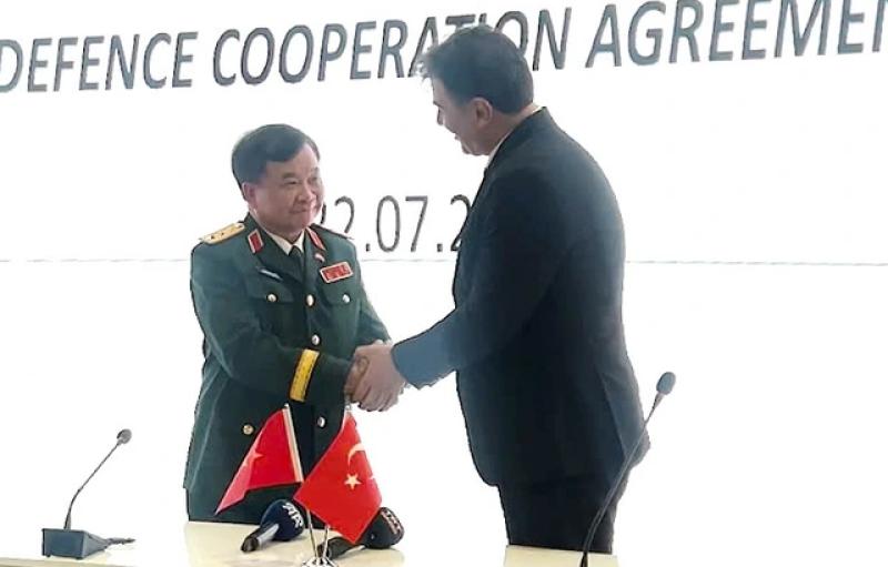 Việt Nam và Thổ Nhĩ Kỳ ký thỏa thuận hợp tác quốc phòng- Ảnh 2. Việt Nam và Thổ Nhĩ Kỳ ký thỏa thuận hợp tác quốc phòng- Ảnh 2.