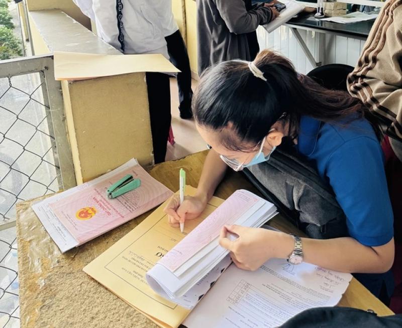 Đề xuất giảm thuế đất cho người dân, doanh nghiệp- Ảnh 1. Đề xuất giảm thuế đất cho người dân, doanh nghiệp- Ảnh 1.
