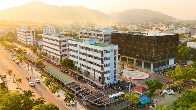 Đại học Duy Tân công bố điểm xét tuyển: Khối ngành sức khỏe tiếp tục dẫn đầu- Ảnh 1. Đại học Duy Tân công bố điểm xét tuyển: Khối ngành sức khỏe tiếp tục dẫn đầu- Ảnh 1.