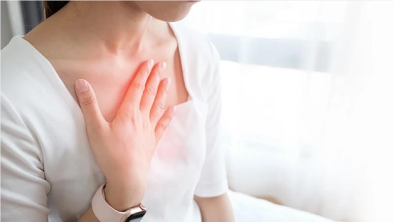 Trào ngược dạ dày thực quản - Kẻ thù giấu mặt của dân văn phòng- Ảnh 1.