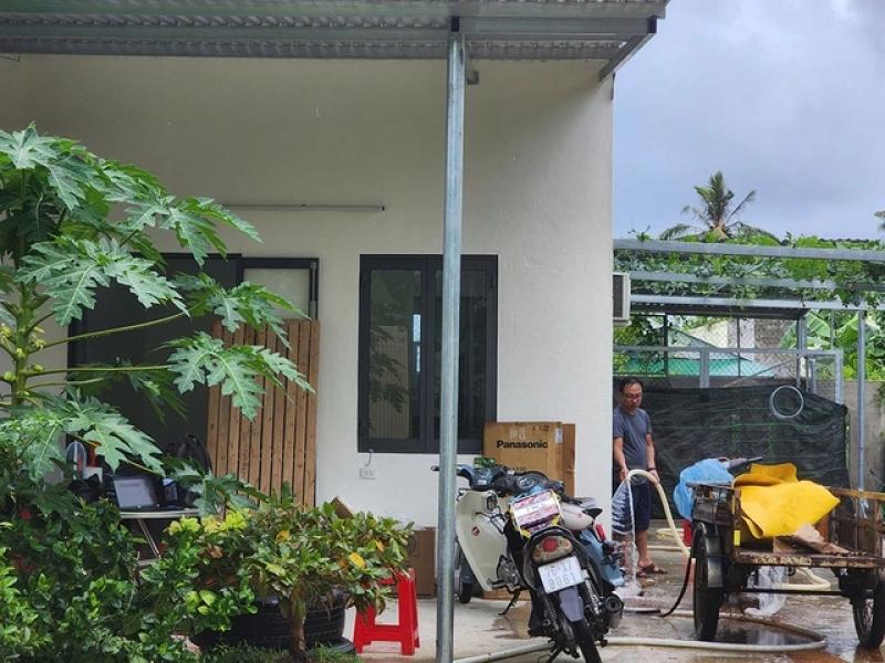 Người Quảng Ngãi nhường nhà miễn phí cho cán bộ Kon Tum giúp ổn định cuộc sống - Ảnh 2.