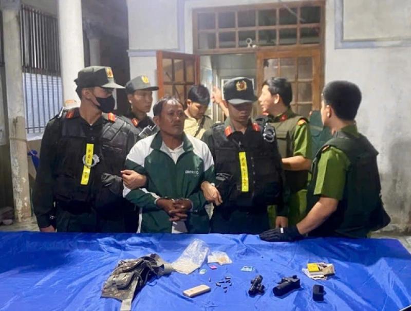 Lâm Đồng: Nhanh chóng bắt giữ đối tượng dùng súng tự chế bắn trung tá công an- Ảnh 1. Lâm Đồng: Nhanh chóng bắt giữ đối tượng dùng súng tự chế bắn trung tá công an- Ảnh 1.
