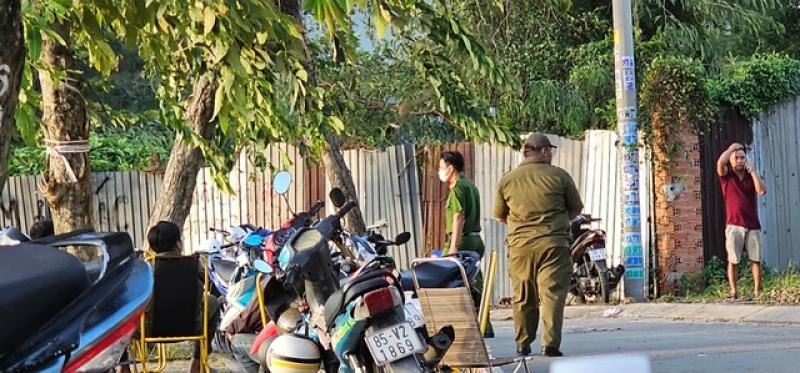 Người đàn ông tử vong nghi tự thiêu - Ảnh 1.