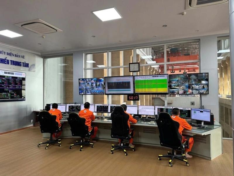 Thủy điện Bản Vẽ giảm 74% lưu lượng lũ cho hạ du - Ảnh 3. Thủy điện Bản Vẽ giảm 74% lưu lượng lũ cho hạ du - Ảnh 3.