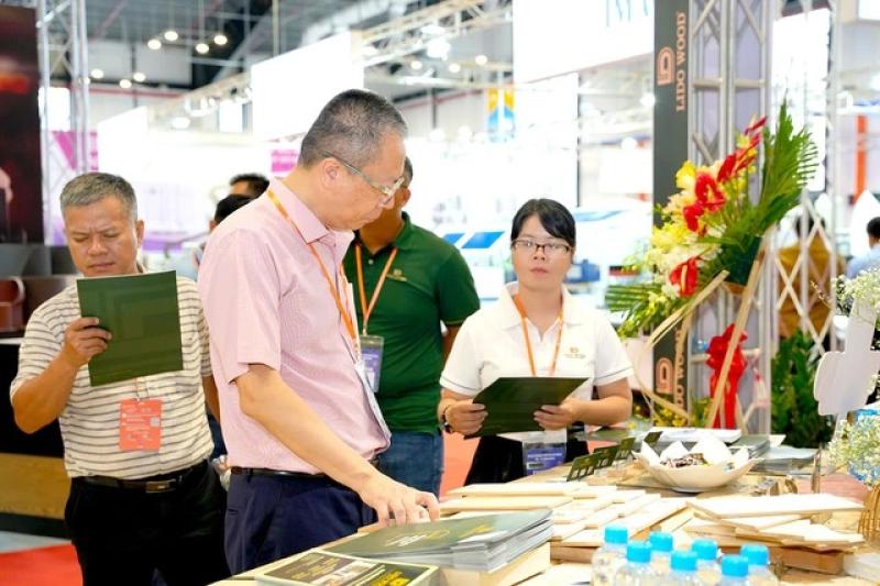 Hơn 1.000 gian hàng trong nước và quốc tế tham dự BIFA WOOD VIỆT NAM 2025- Ảnh 3. Hơn 1.000 gian hàng trong nước và quốc tế tham dự BIFA WOOD VIỆT NAM 2025- Ảnh 3.