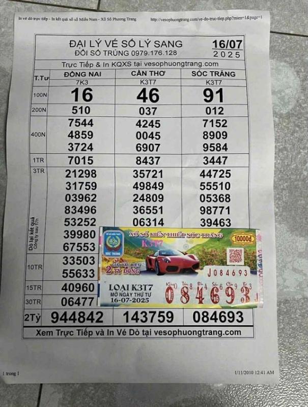 Vừa có kết quả xổ số miền Nam 17.7, người phụ nữ TP.HCM liền đi đổi thưởng - Ảnh 2. Vừa có kết quả xổ số miền Nam 17.7, người phụ nữ TP.HCM liền đi đổi thưởng - Ảnh 2.