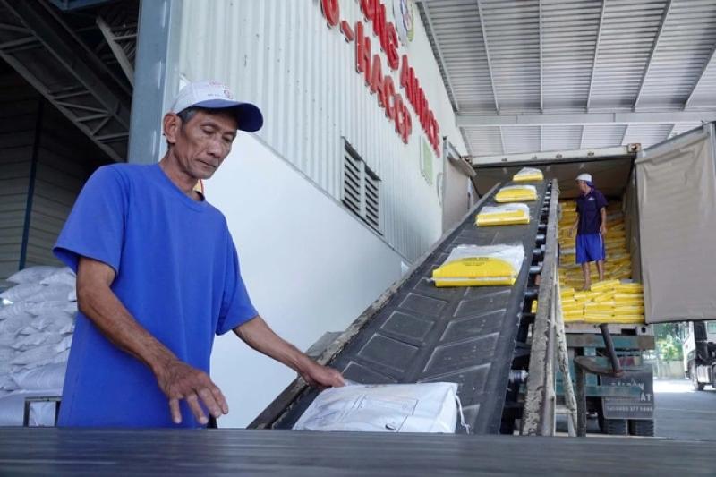Hai ngành hàng chục tỉ đô cùng kiến nghị thuế VAT - Ảnh 1.