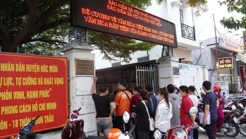 BHXH TP.HCM công bố cổng thông tin điện tử, kênh cảnh báo lừa đảo - Ảnh 2. BHXH TP.HCM công bố cổng thông tin điện tử, kênh cảnh báo lừa đảo - Ảnh 2.