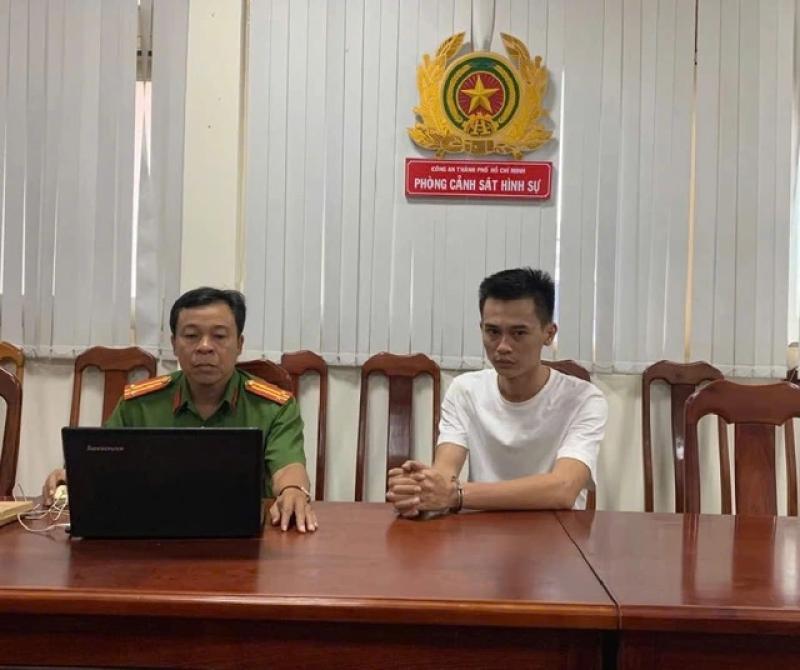 Truy tố 'trùm buôn siêu xe' Phan Công Khanh chiếm đoạt hàng chục tỉ đồng- Ảnh 1. Truy tố 'trùm buôn siêu xe' Phan Công Khanh chiếm đoạt hàng chục tỉ đồng- Ảnh 1.