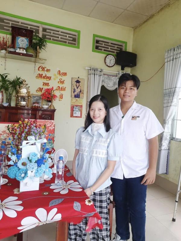Sinh tử với bệnh hiếm: Đôi tay ‘hồi sinh’ hy vọng - Ảnh 3.