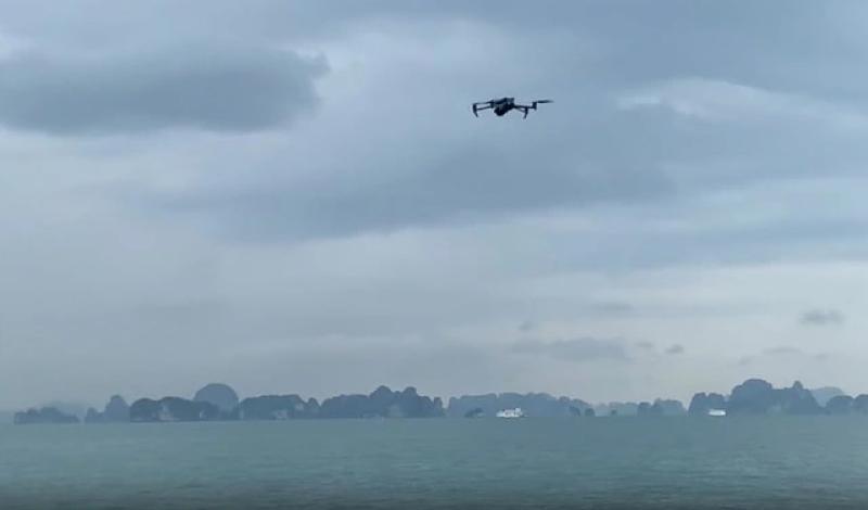 Quân đội huy động 3 flycam, 1 kíp bay tìm 4 nạn nhân mất tích- Ảnh 2. Quân đội huy động 3 flycam, 1 kíp bay tìm 4 nạn nhân mất tích- Ảnh 2.