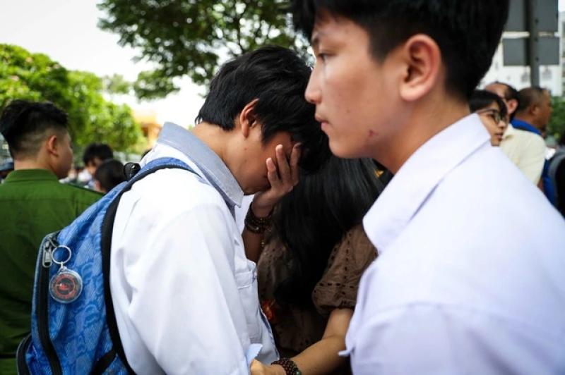 Mùa báo điểm thi: Điểm số quan trọng, nhưng có phải là tất cả? - Ảnh 2.