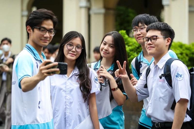 Học sinh đề xuất thay đổi cách học để thích nghi với thi cử mới năm 2025 - Ảnh 1. Học sinh đề xuất thay đổi cách học để thích nghi với thi cử mới năm 2025 - Ảnh 1.