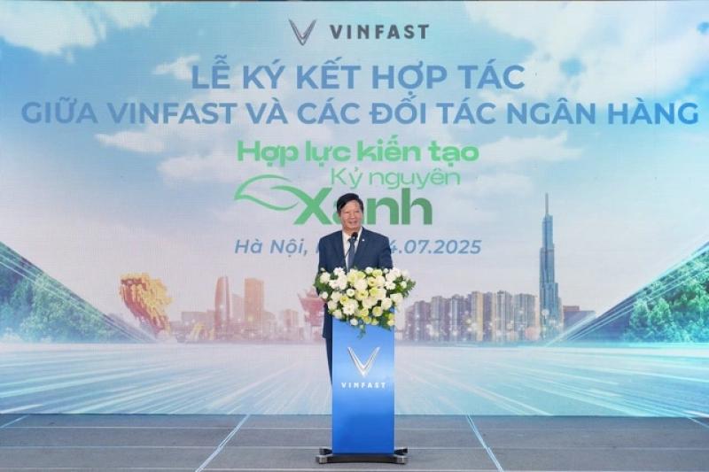 Liên minh ngân hàng 'tung' gói vay chưa từng có để người dân thủ đô đổi xe điện- Ảnh 2.
