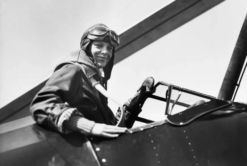 Tìm manh mối giải mã vụ mất tích bí ẩn của nữ phi công Amelia Earhart - Ảnh 1.