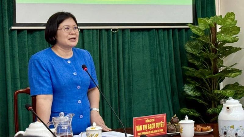 TP.HCM: Bí thư Lái Thiêu muốn đưa Trung tâm phục vụ hành chính công về khu phố- Ảnh 4. TP.HCM: Bí thư Lái Thiêu muốn đưa Trung tâm phục vụ hành chính công về khu phố- Ảnh 4.