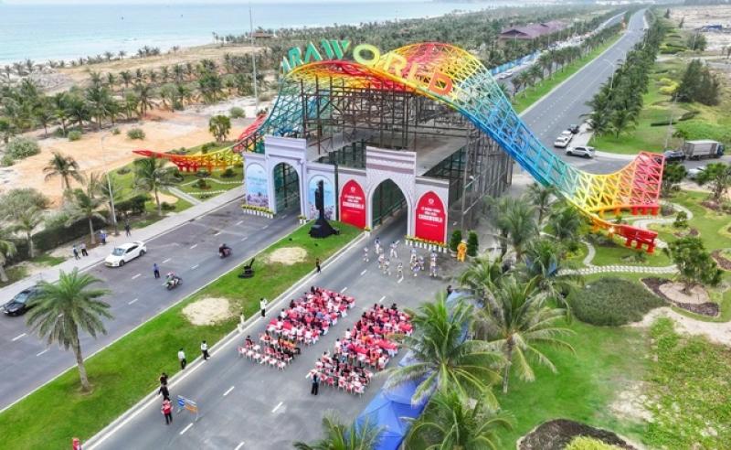 CaraWorld chính thức khánh thành cổng chào biểu tượng cạnh sân bay quốc tế Cam Ranh - Ảnh 2.