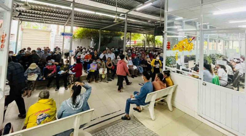 Những bệnh viện thi công ì ạch - Ảnh 6.