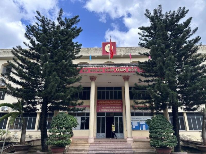 Bắt thẩm phán TAND tỉnh Đắk Lắk vì môi giới hối lộ- Ảnh 1. Bắt thẩm phán TAND tỉnh Đắk Lắk vì môi giới hối lộ- Ảnh 1.