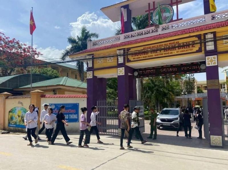 2,5 điểm vẫn trúng tuyển lớp 10- Ảnh 1.