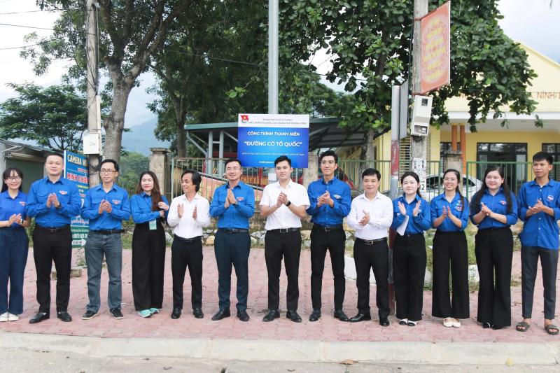 Đoàn Thanh niên Mặt trận Tổ quốc, các đoàn thể T.Ư hành trình về nguồn - Ảnh 3.