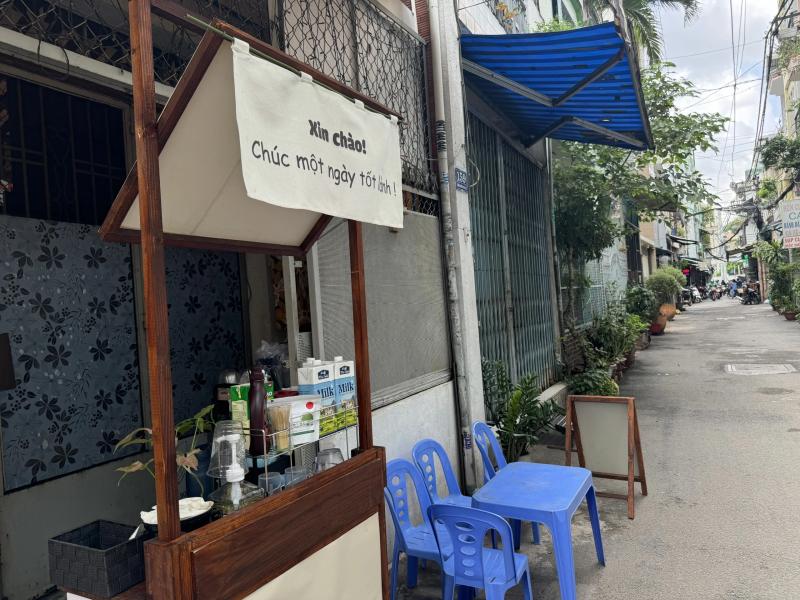 Những hàng quán gây thương nhớ vì bảng hiệu dễ thương, lan tỏa năng lượng tích cực - Ảnh 2.