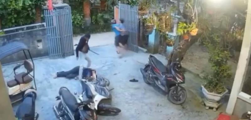 TP.Huế: Nghi phạm đâm chết người lao xuống sông tự vẫn sau 1 ngày gây án- Ảnh 1. TP.Huế: Nghi phạm đâm chết người lao xuống sông tự vẫn sau 1 ngày gây án- Ảnh 1.