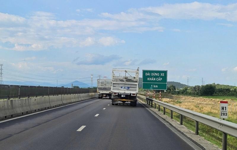 Kiến nghị làm làn dừng khẩn cấp cho cao tốc Vĩnh Hảo - Phan Thiết - Ảnh 1.