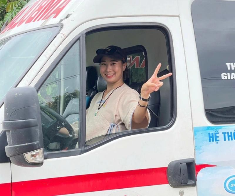 Giới trẻ Nghệ An cùng nhau cứu trợ đồng bào vùng lũ sau bão - Ảnh 3. Giới trẻ Nghệ An cùng nhau cứu trợ đồng bào vùng lũ sau bão - Ảnh 3.