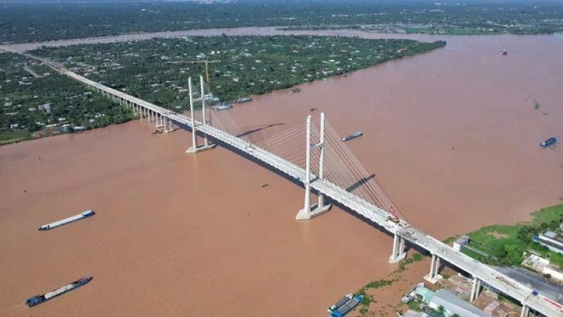 Cầu Rạch Miễu 2 đã hoàn thành 99% khối lượng thi công- Ảnh 1. Cầu Rạch Miễu 2 đã hoàn thành 99% khối lượng thi công- Ảnh 1.