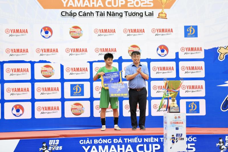 Thắng nghẹt thở SLNA, U.13 Nam Định lần đầu vô địch giải U.13 quốc gia- Ảnh 11. Thắng nghẹt thở SLNA, U.13 Nam Định lần đầu vô địch giải U.13 quốc gia- Ảnh 11.