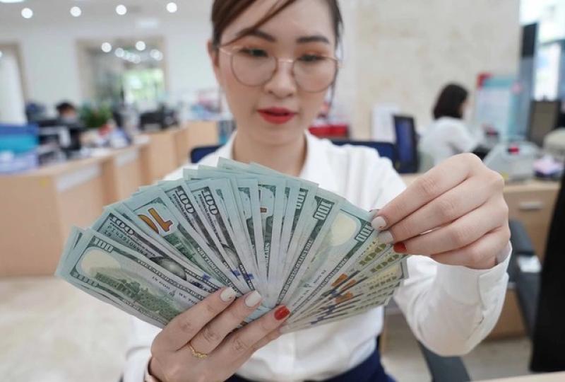Giá USD hôm nay 12.7.2025: Tăng nhẹ- Ảnh 1. Giá USD hôm nay 12.7.2025: Tăng nhẹ- Ảnh 1.