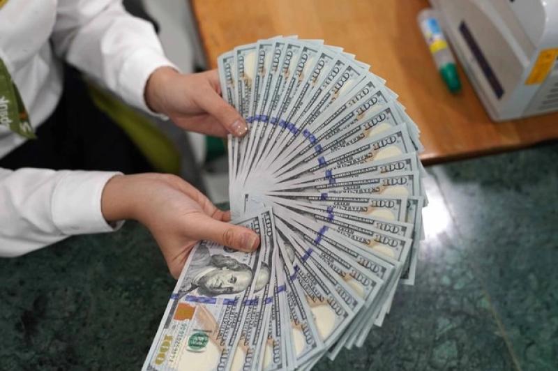 Giá USD hôm nay 31.7.2025: Tỷ giá trung tâm lên mức cao kỷ lục- Ảnh 1. Giá USD hôm nay 31.7.2025: Tỷ giá trung tâm lên mức cao kỷ lục- Ảnh 1.