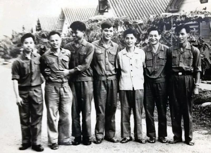 Người sĩ quan an ninh hy sinh ở Trại Davis ngày 29.4.1975- Ảnh 1. Người sĩ quan an ninh hy sinh ở Trại Davis ngày 29.4.1975- Ảnh 1.