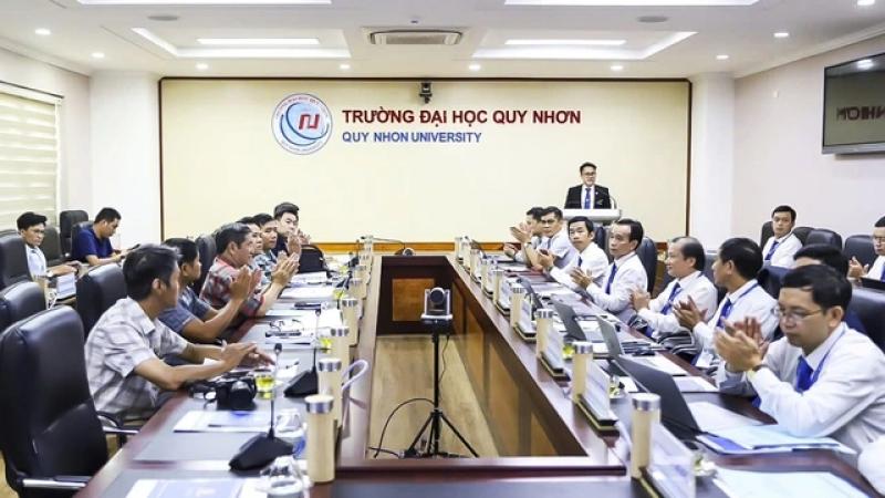 Cơ hội miễn học phí cho sinh viên học AI, bán dẫn tại Trường ĐH Quy Nhơn - Ảnh 1.