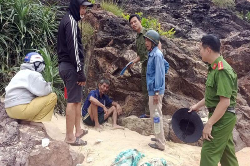 Người đàn ông 65 tuổi đi lạc 3 ngày trong rừng sâu ở Gia Lai - Ảnh 1.