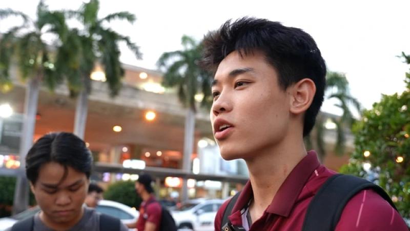 Quốc Việt rủ Đình Bắc, Văn Khang,... nhảy TikTok theo trend cực hài hước ở sân bay - Ảnh 8. Quốc Việt rủ Đình Bắc, Văn Khang,... nhảy TikTok theo trend cực hài hước ở sân bay - Ảnh 8.