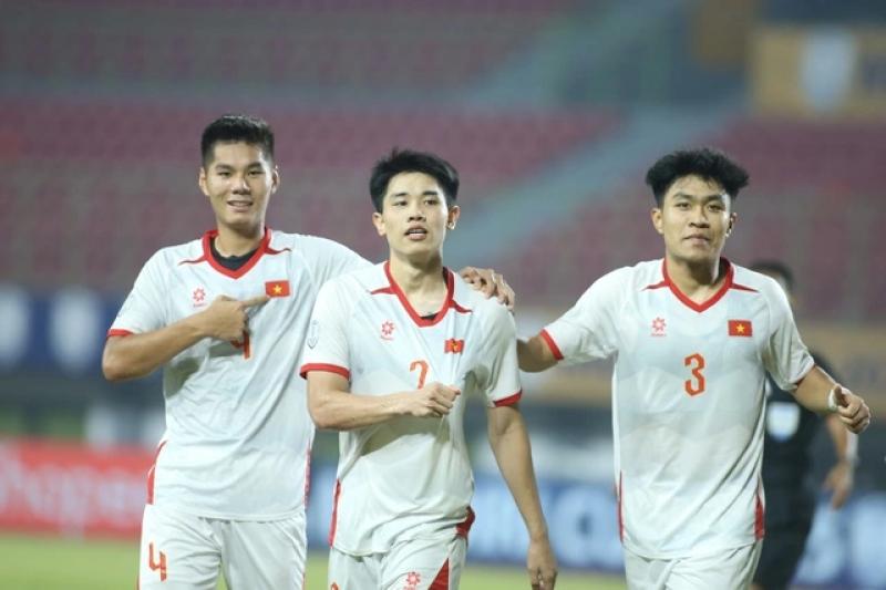 'Cỗ máy' nào cũng cần làm nóng, U.23 Việt Nam không đáng trách khi chưa thắng tưng bừng- Ảnh 1. 'Cỗ máy' nào cũng cần làm nóng, U.23 Việt Nam không đáng trách khi chưa thắng tưng bừng- Ảnh 1.