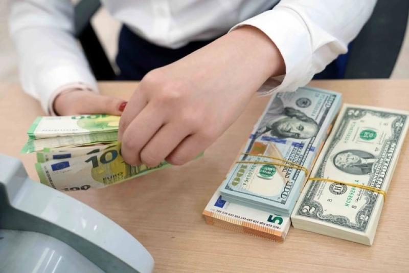 Giá USD hôm nay 2.7.2025: Tăng vọt trở lại mức kỷ lục- Ảnh 1. Giá USD hôm nay 2.7.2025: Tăng vọt trở lại mức kỷ lục- Ảnh 1.
