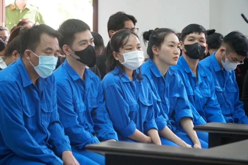 Đồng Nai: Tòa trả hồ sơ vụ án đường dây lừa đảo 'lùa' khách đi xem đất- Ảnh 2. Đồng Nai: Tòa trả hồ sơ vụ án đường dây lừa đảo 'lùa' khách đi xem đất- Ảnh 2.