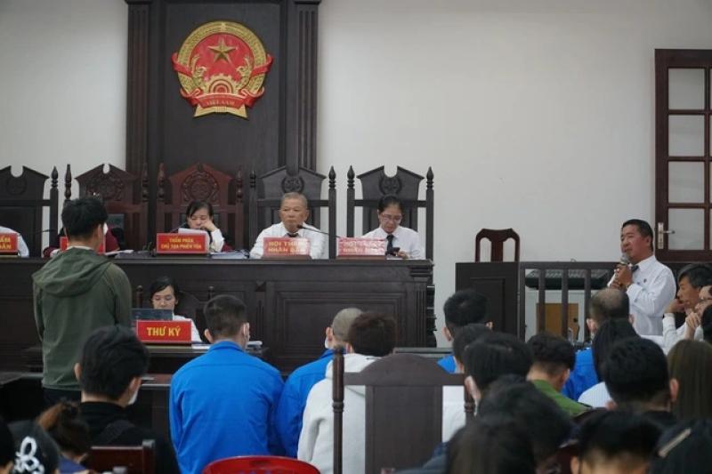 Đồng Nai: Tòa trả hồ sơ vụ án đường dây lừa đảo 'lùa' khách đi xem đất- Ảnh 3. Đồng Nai: Tòa trả hồ sơ vụ án đường dây lừa đảo 'lùa' khách đi xem đất- Ảnh 3.